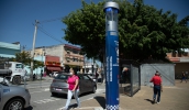Totens possuem câmeras de monitoramento e capacidade para identificar detalhes precisos das áreas próximas, além de interfone conectado à Central (Warley Kenji/PMMC)