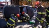 A simulação de acidente faz parte do Maio Amarelo em Mogi das Cruzes e busca conscientizar sobre a importância do comportamento seguro no trânsito (Warley Kenji/PMMC)