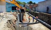 Prefeitura de Mogi das Cruzes faz obra de contenção e reforça leito do Rio Negro (Divulgação/PMMC)
