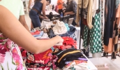 Feira de Verão do Fundo Social foi aberta nesta quarta-feira, segue até esta quinta e reúne 21 expositores, de diferentes segmentos, no saguão da Prefeitura (Warley Kenji/PMMC)