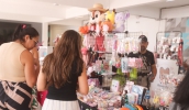 Feira de Verão do Fundo Social foi aberta nesta quarta-feira, segue até esta quinta e reúne 21 expositores, de diferentes segmentos, no saguão da Prefeitura (Warley Kenji/PMMC)