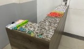 Entorpecentes foram encontrados em uma mochila que estava com o suspeito e foram encaminhados para o Instituto de Criminalística após registro da ocorrência (Divulgação)