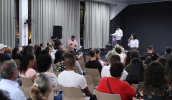 A vice-prefeita, Priscila Yamagami, parabenizou os alunos e destacou os mais de 2 mil mogianos certificados pelo Crescer. (Warley Kenji/PMMC)