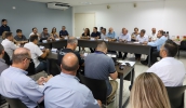 Reunião teve a participação de representantes de secretarias municipais e da Associação Pró-Festa do Divino, para falar sobre as providências para a edição deste ano (Divulgação/PMMC)