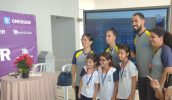Da esquerda para a direita: Lorenzo, Sophia e Manoela, o trio vencedor do xadrez na 2ª Olimpíada e Paralimpíada Pequenos Esportistas. (Divugalção/PMMC)