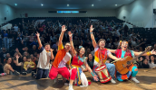 O grupo grupo Brincantes - Palavra Cantada fez os participantes brincarem e cantarem no Auditório do Cemforpe no lançamento da Semana Mundial do Brincar de Mogi das Cruzes. (Divulgação/PMMC)