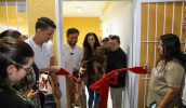 Clínica foi inaugurada na noite de sexta-feira (24/05); evento contou com presença de autoridades e entidades da causa animal (Divulgação/PMMC)