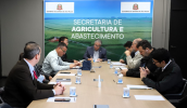 Representantes da Prefeitura de Mogi, do Sindicato Rural e da Federação das Associações Rurais do Estado de São Paulo estiveram com o secretário executivo Edson Fernandes (Divulgação/PMMC)