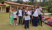 Os alunos adolescentes e adultos atendidos pela Emesp participaram de um passeio em um sítio com almoço, pescaria e brincadeiras ao ar livre. (Divulgação/PMMC)