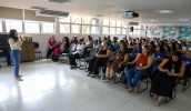 Encontro desta quarta-feira visou a capacitação geral para os Serviços de Convivência e Fortalecimento de Vínculos, CRAS E CREAS, no tema crianças e adolescentes (Divulgação/PMMC)