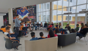 Na Escola Viva Jundiapeba, o Dia D de Combate ao Bullying contou com a participação de representantes do Grupo de Trabalho de Prevenção e Combate à Violência da Secretaria de Educação. (Divulg . . .