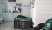 Equipamentos que são responsáveis pelo aquecimento da piscina do Pró-Hiper foram alvo de vândalos e tiveram estruturas furtadas (Divulgação/PMMC)
