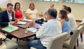 Prefeita Mara Bertaiolli e o vice-prefeito Téo Cusatis se reuniram com representantes do Instituto Ética Saúde e discutiram ações para Mogi das Cruzes (Divulgação/PMMC)
