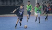 Aulas de futsal no Parque da Cidade atenderão crianças de 7 a 12 anos e são uma parceria entre a Secretaria Municipal de Esporte e Lazer e o Mogi Futsal (Divulgação/PMMC)