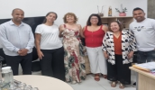 Os representantes foram recebidos no prédio-sede da Secretaria de Educação, no Centro Cívico, pela secretária de Educação, Darly Aparecida de Carvalho. (Divulgação/PMMC)