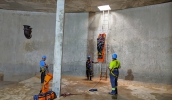 Durante treinamento, houve simulações de possíveis cenários de acidentes em espaços confinados e altura (Divulgação/Semae)