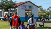 Mais de 10 mil pessoas, sendo aproximadamente 4 mil crianças, participaram neste domingo (25/05) da campanha "Mogi vai sair pra brincar", realizada no Parque Centenário. (Divulgação/PMMC)