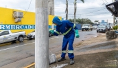 Trabalhos foram intensificados nos últimos dias e funcionários fizeram pintura nesta sexta-feira (27/6) nas ruas do bairro (Divulgação/PMMC)