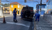 Um total de 263 buracos foram fechados em dois dias, o que significou a aplicação de quase 80 toneladas de massa asfáltica pelas equipes (Divulgação/PMMC)