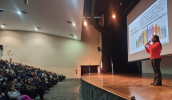 A psicóloga educacional Katya Regina de Souza Barbosa, que atua há 14 anos na rede municipal na equipe do Pró-Escolar, falou sobre autocuidado. (Divulgação/PMMC)