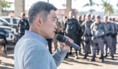 Coordenador da operação, secretário Gilberto Ito fala com os agentes que participaram da ação integrada (Divulgação/PMMC)