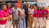 Prefeita Mara Bertaiolli e vice-prefeito Téo Cusatis participam do McDia Feliz, ao lado de integrantes da Rede de Combate ao Câncer Guiomar Pinheiro Franco (Divulgação - PMMC)