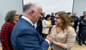 A prefeita Mara Bertaiolli recebeu as autoridades no lançamento do aplicativo SOS Mulher Mogiana