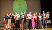 A coreografia "Magia nas Vitrines da Noite" foi a segunda mais votada da noite. A apresentação foi feita pelo Studio 9E com o orientador de informática Leonardo Félix de Lima do Departamento de Tecnologia . . .