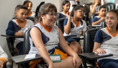 As crianças se empolgaram com a visita. Os conselhos mirins têm feito um ciclo de visitas a instituições da cidade. (Divulgação/PMMC)