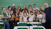 A atividade é resultado de uma parceria entre a Secretaria de Educação e a Associação Casarão do Chá. As entregas aconteceram nas unidades escolares e contaram com a presença dos ceramistas que . . .