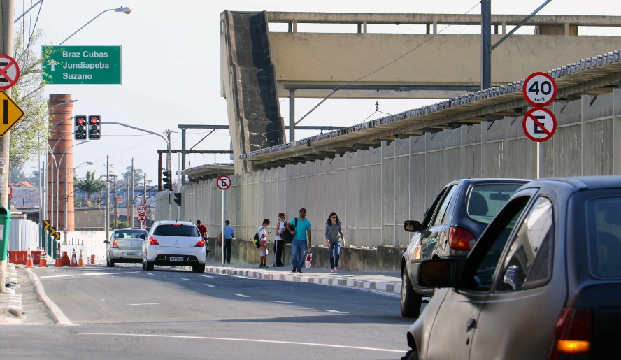 Prefeitura de Mogi das Cruzes Notícias Dez linhas municipais voltam à avenida Governador