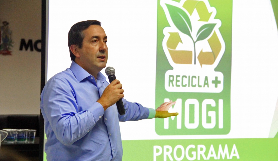 Prefeito Marcus Melo justificou a meta ambiciosa de atingir 20% de coleta seletiva em Mogi lembrando a qualidade do programa Recicla + Mogi (Foto: Guilherme Berti/PMMC)