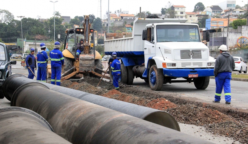 Adutora terá 5 quilômetros de extensão e ligará o reservatório da Vila Natal ao futuro Centro de Reservação Vila Moraes (Foto: Guilherme Berti/PMMC)