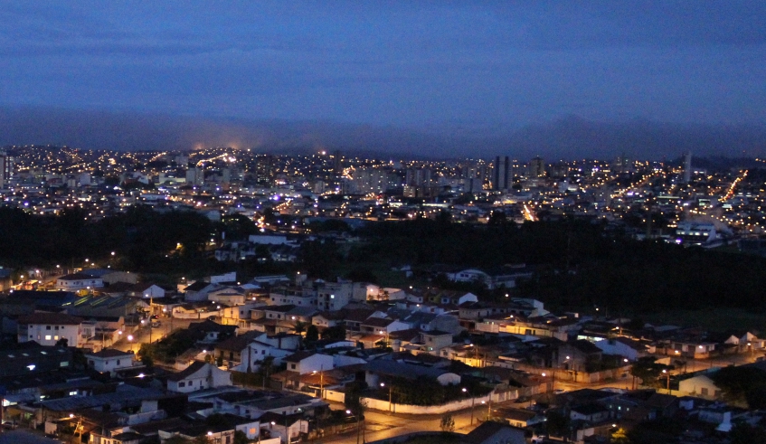 Operação aconteceu nas noites e madrugadas deste final de semana e verificou desrespeito à Lei do Silêncio e à Lei Seca, além de problemas de documentação (Ney Sarmento/PMMC)