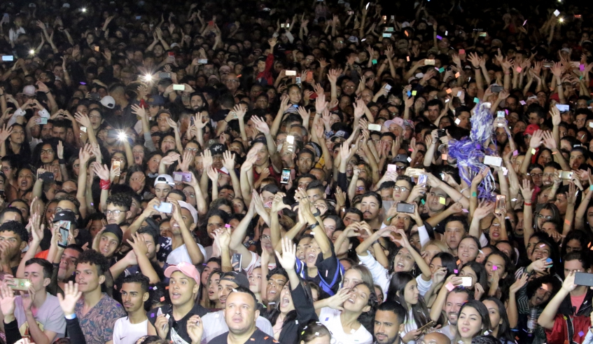 Segunda noite de shows da Expo Mogi 2019 bateu todos os recordes de público da cidade com apresentação da cantora Anitta (foto: Ney Sarmento/PMMC)