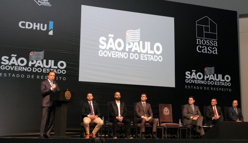O programa Nossa Casa foi lançado na tarde desta quarta-feira e vai reunir R$ 1 bilhão de investimento até o ano de 2022, com a expectativa de construção de 60 mil moradias (Ney Sarmento/ PMMC)