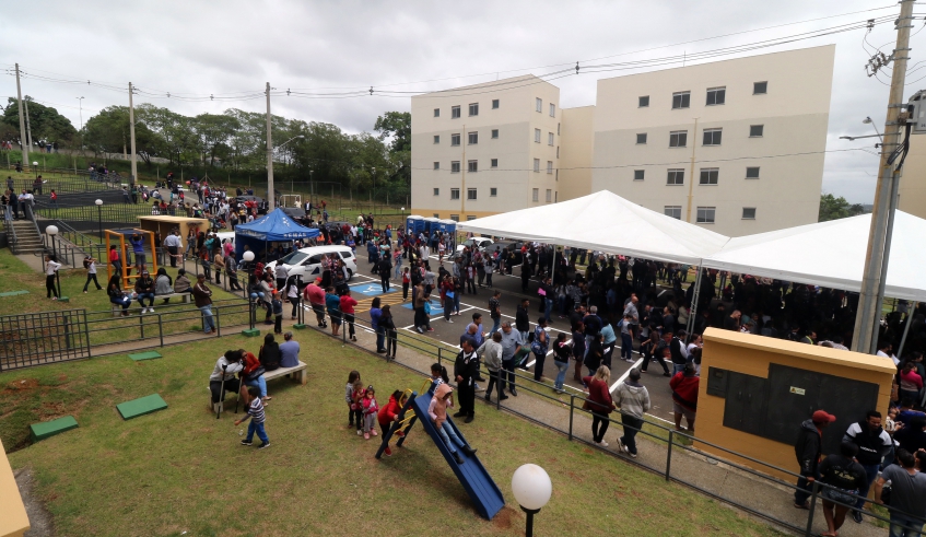 A Prefeitura de Mogi, em parceria com os governos federal e estadual, entregou neste domingo os empreendimentos Tietê e Maitaca, do Minha Casa Minha Vida (Ney Sarmento/ PMMC)