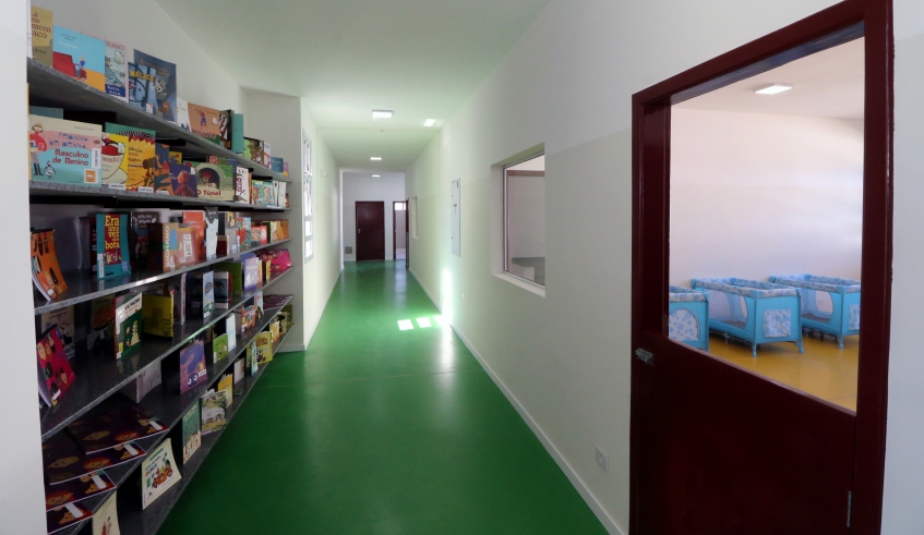 O prédio sustentável possui sete salas de atividades, dois berçários e uma estrutura adequada para o desenvolvimento das crianças. (Foto: Ney Sarmento/PMMC)