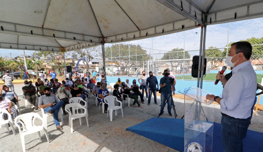 O antigo campo Ouro Verde foi totalmente revitalizado e agora abriga o Complexo Esportivo Osvaldo Fernandes de Morais, com campo, quadra de street, ATI e pista de caminhada (Ney Sarmento/ PMMC)