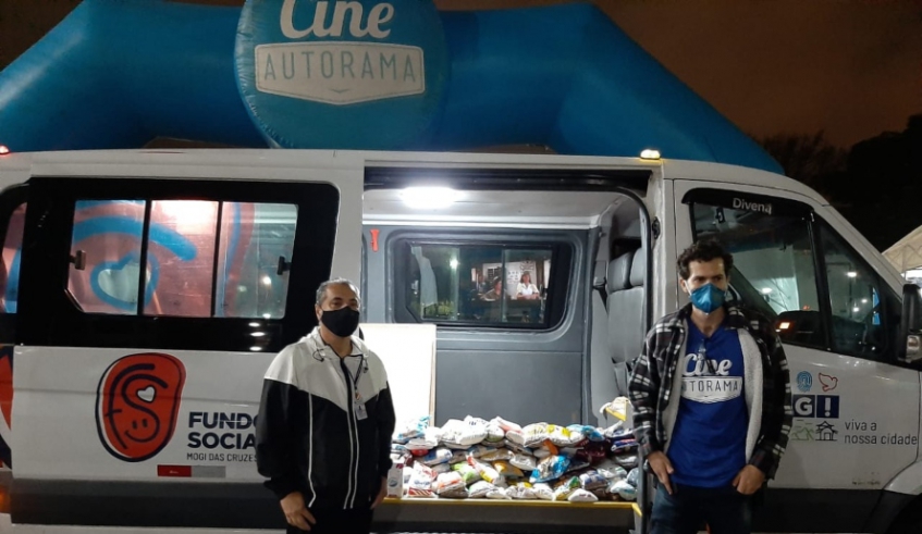 Cine Autorama, realizado no último domingo na cidade, resultou na arrecadação de 158 quilos de alimentos, que foram destinados ao Fundo Social de Mogi