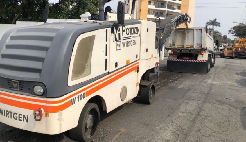 A Rua Cruzeiro do Sul começou a receber nesta terça-feira trabalhos para o recapeamento asfáltico, que será feito em toda a extensão da via