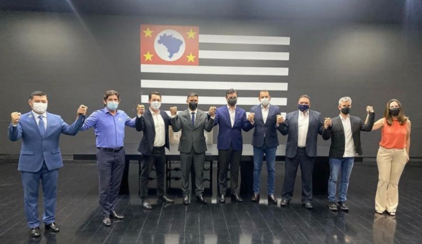Governador em exercício, Rodrigo Garcia, anuncia arquivamento do lote que previa instalação de praça de pedágio na rodovia Mogi-Dutra