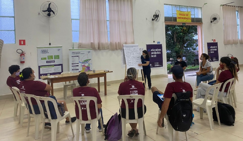 Curso de Educadores Ambientais Locais durante formação realizada na Associação dos Agricultores de Cocuera. Novas turmas começam na semana que vem (Divulgação/SVMA)