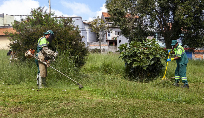 O mutirão Cidade Bonita terá mais uma edição a partir deste sábado e atenderá a região do Jardim Ivete e Conjunto Álvaro Bovolenta (Pedro Chavedar/ PMMC)