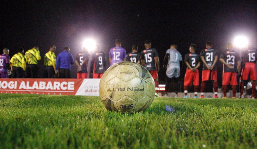 A decisão da segunda fase da Copa Mogi Alabarce de Futebol Amador agitou este final de semana (13 e 14/08) com as últimas quatro equipes definidas para as quartas de final (Divulgação/PMMC)