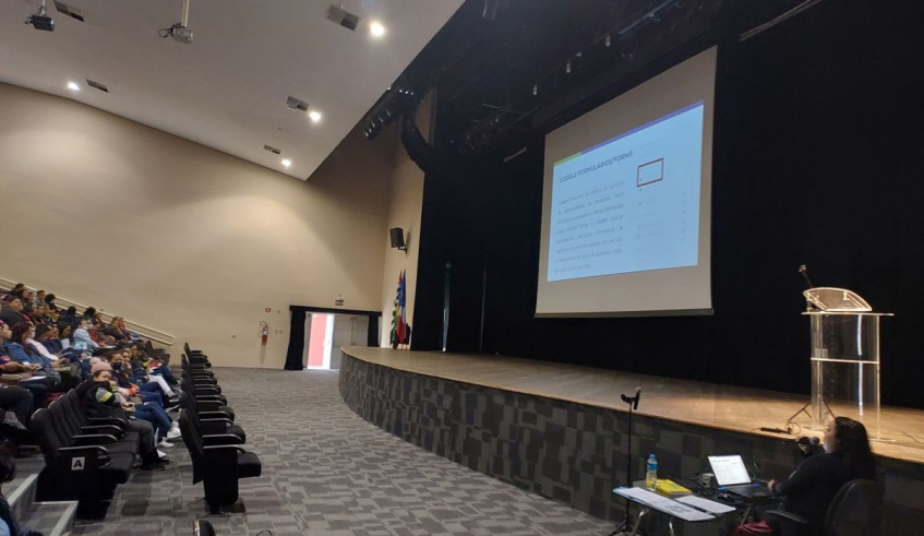 As técnicas de Cultura Digital do Deped apresentaram ferramentas e recursos para aprimorar a aprendizagem dos pequenos. (Divulgação/PMMC)