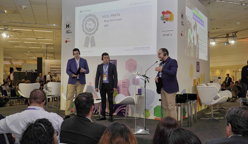 Mogi das Cruzes recebe o selo prata do Connected Smart Cities, que reconhece boas práticas em cidades inteligentes e participa de dois painéis do evento em São Paulo (Divulgação/ PMMC)