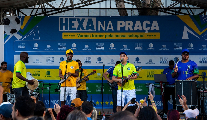 Na próxima segunda-feira (28/11) o Largo do Rosário recebe novamente o "Hexa na Praça", com telão de 32 m² e atração musical (Pedro Chavedar/PMMC)