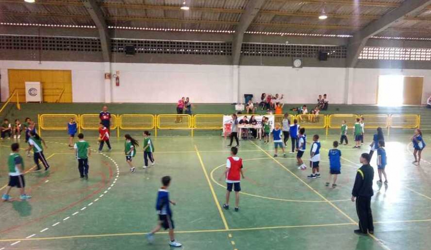 Jogo de Queimada. Queimada - Brasil Escola