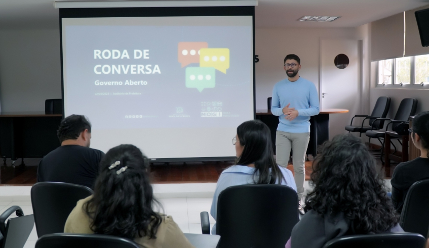 O segundo encontro da Roda de Conversa sobre Governo Aberto com servidores públicos municipais aconteceu na tarde desta última segunda-feira, 22 (Divulgação/PMMC)